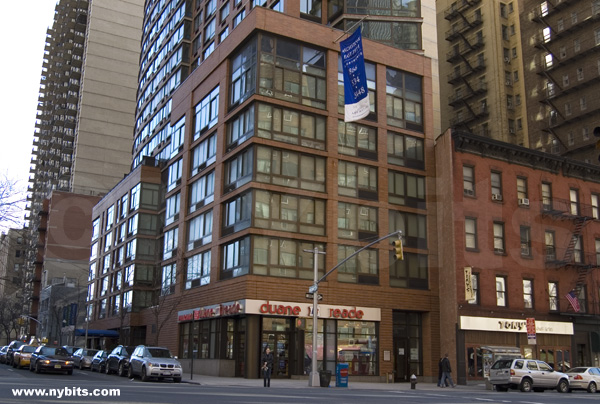 300 East 39th: Lower Floors