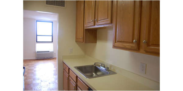 Carriage House: Kitchen