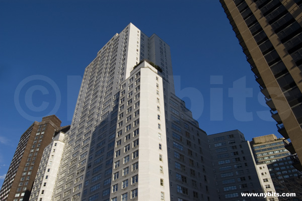 Dorchester Towers: Upper floors