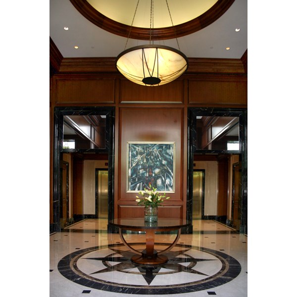 Liberty Plaza: Lobby