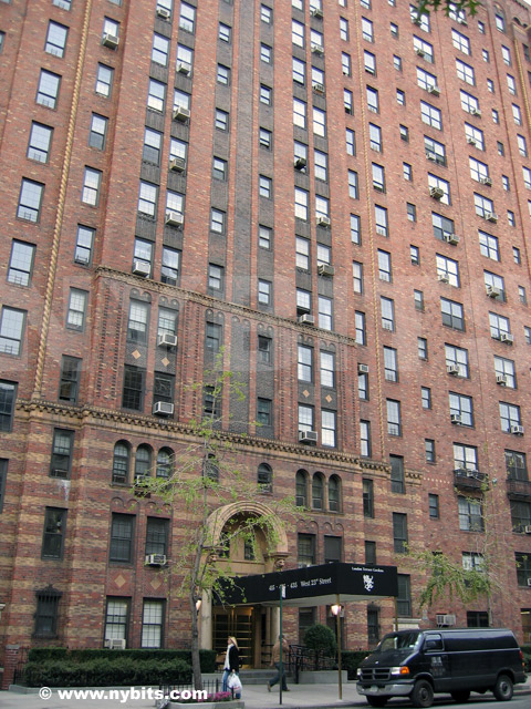 London Terrace Gardens building complex