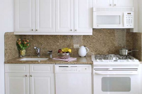 The Lucerne: Kitchen