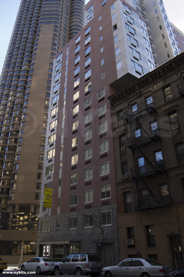 Montrose View From the Street NYBits