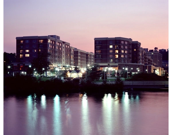 Peninsula: Night View