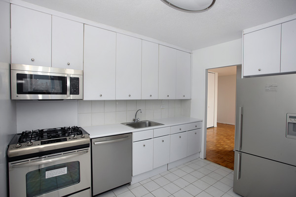 Rivergate: Kitchen