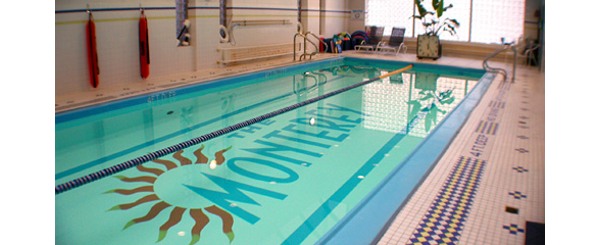 The Monterey: Swimming pool