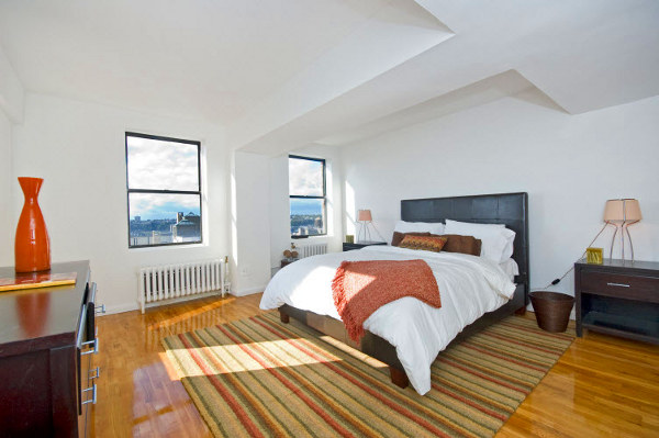 The Paris: Bedroom