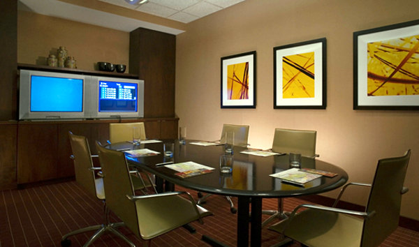 The Westport: Business center