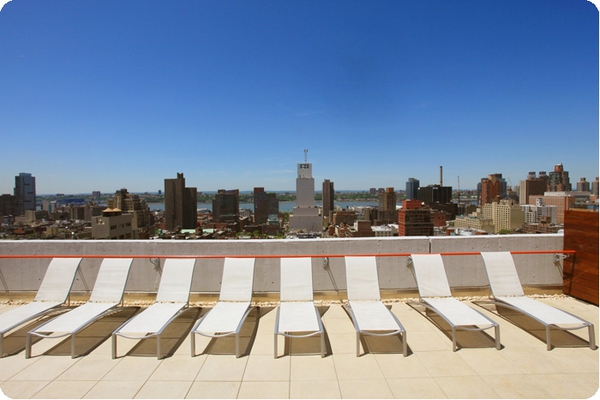 The Metro: Roof Deck (2)