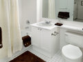 Archstone Brooklyn Heights: Bathroom