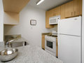 Archstone Clinton: Kitchen