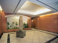 Chelsea Place: Lobby