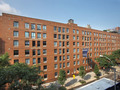 Midwest Court: Building