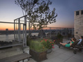 West River House: Roof Deck